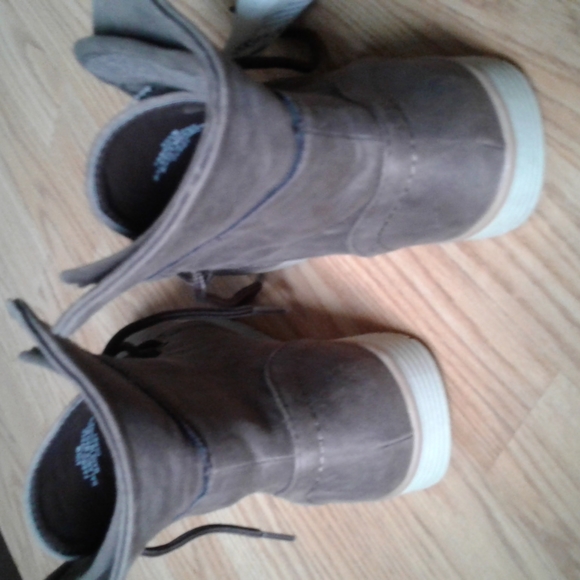 NWT Cliffs Brown High top Boots - Picture 4 of 9